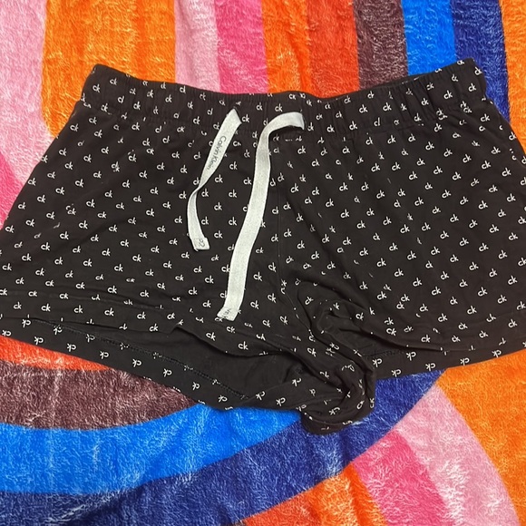Calvin Klein pajama set, size small - Picture 6 of 7